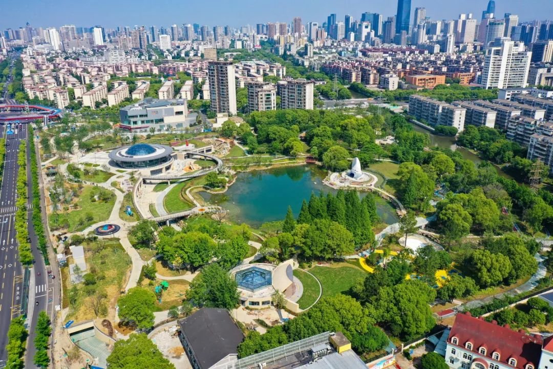 改造後的兒童公園,將在公園景觀效果,遊樂設施上得到提升,並全面融入