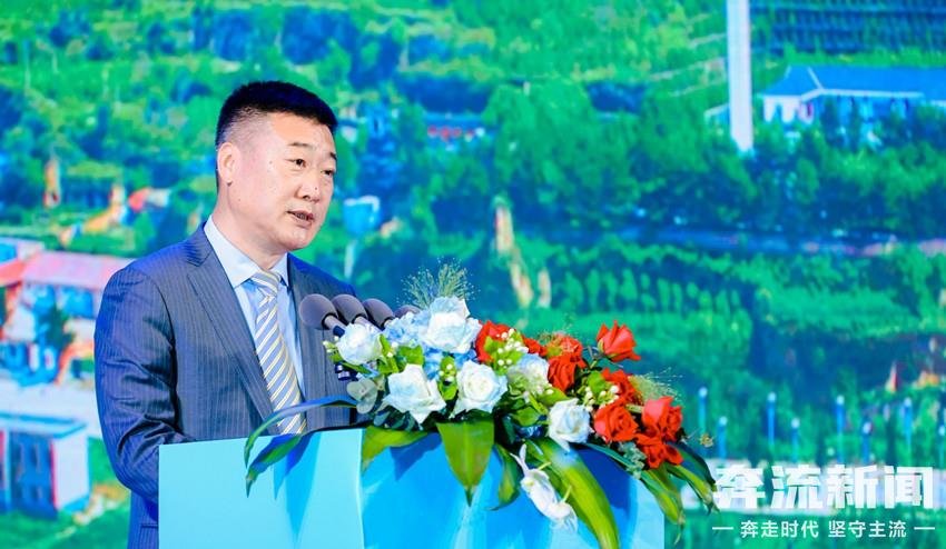 甘肃旅游（控股）有限公司董事长姚东推介甘肃旅游线路产品