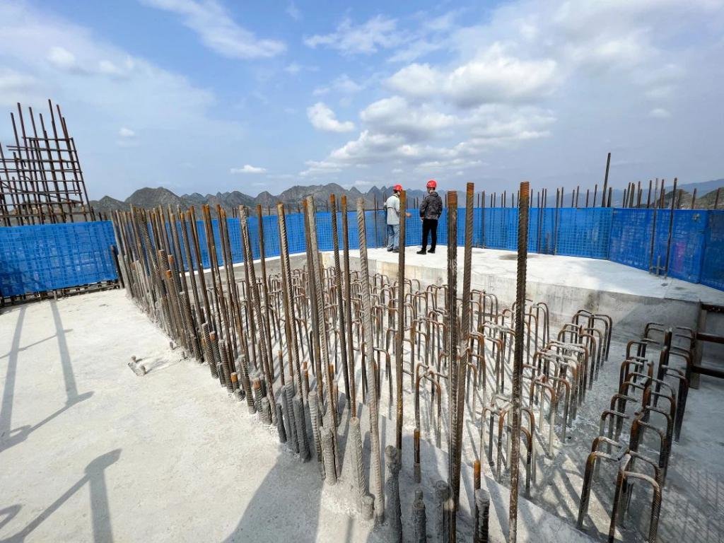 我登上了世界第一高桥｜贵州，太酷了