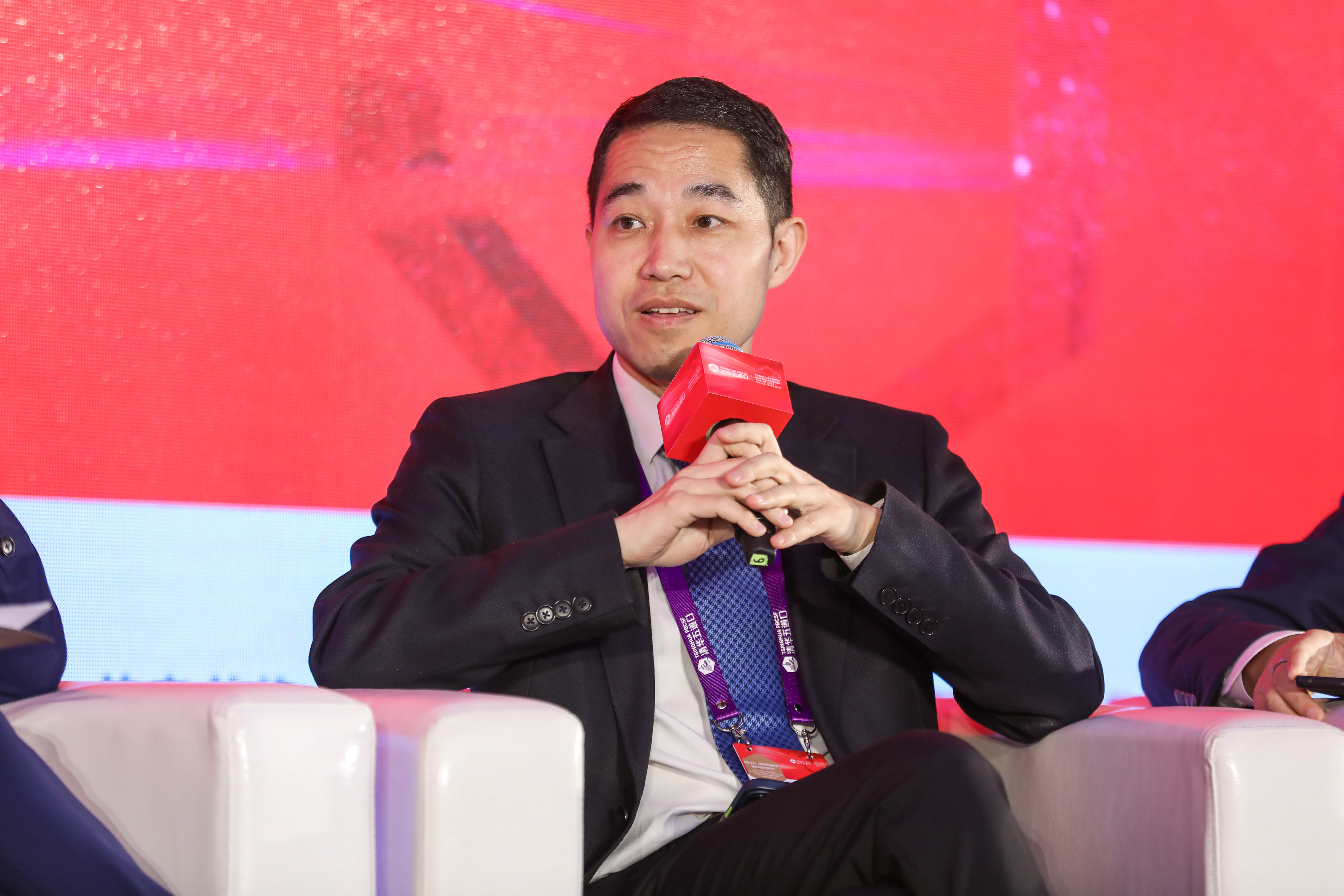 房地产市场总体复苏,刘洪玉、周以升、何其聪等人献言献策