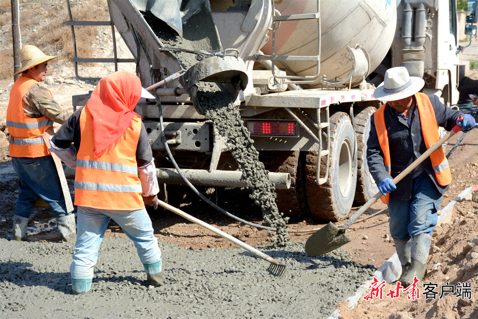 施工现场 新甘肃&middot;甘肃日报记者 金奉乾 摄