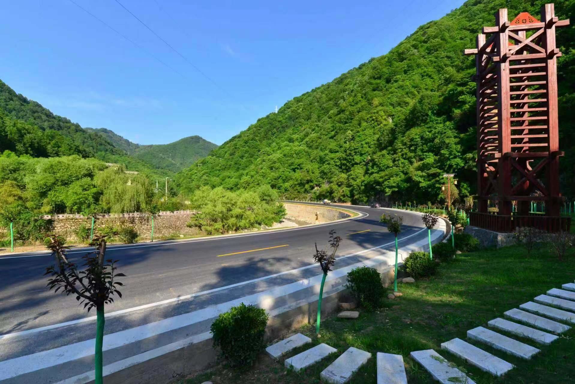 商洛市2023年第七次周末现场观摩会在柞水召开