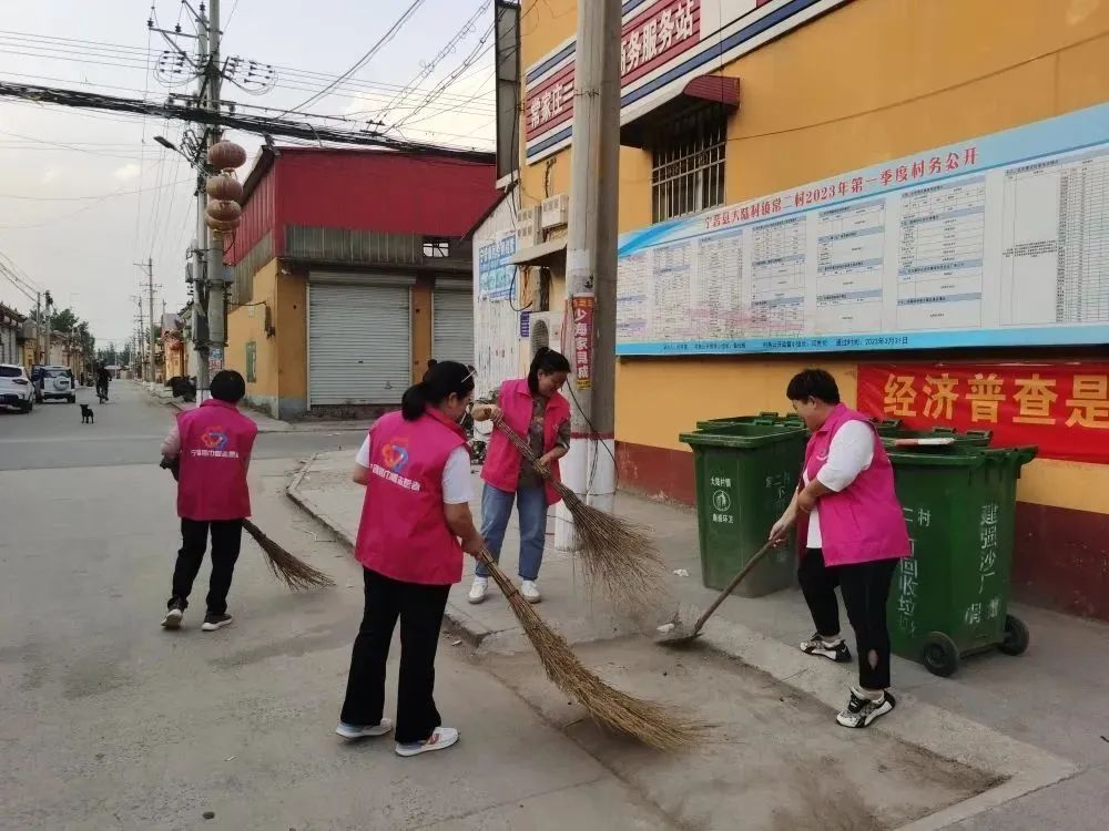 邢台宁晋:城乡遍布“美洁嫂”