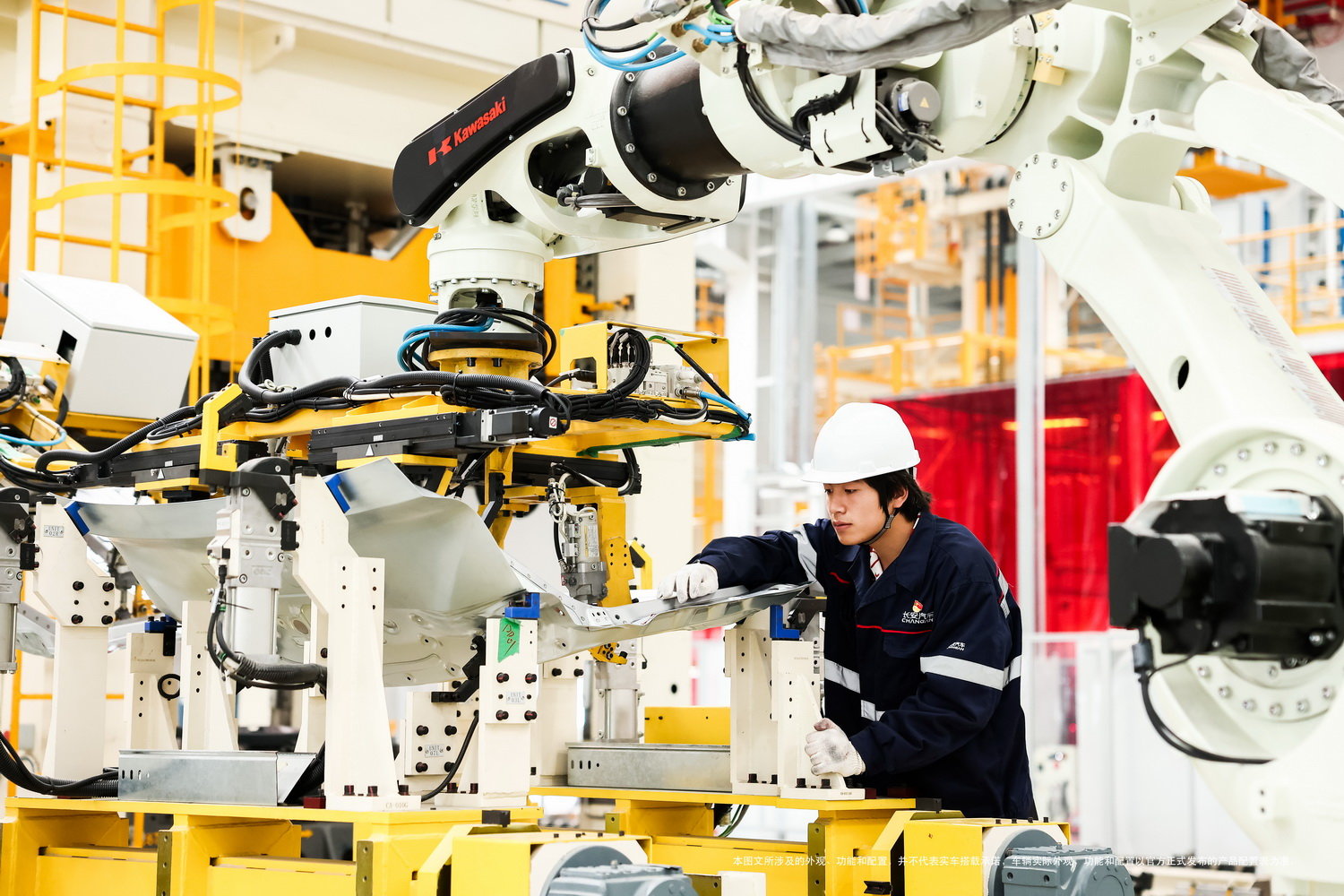 首批量产深蓝S7下线发运，南京智慧工厂展现硬核实力