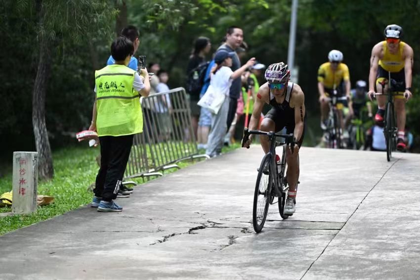 2023广东万里碧道东莞同沙铁人三项赛圆满举办