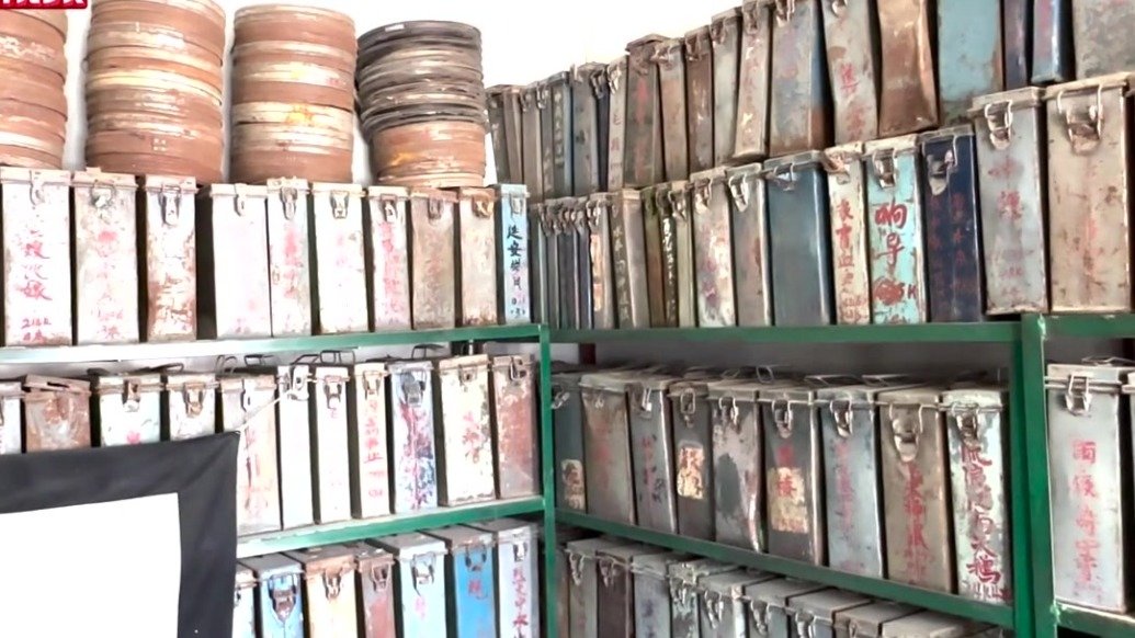 62岁老人建乡村记忆博物馆 5000余件藏品呈现乡愁记忆