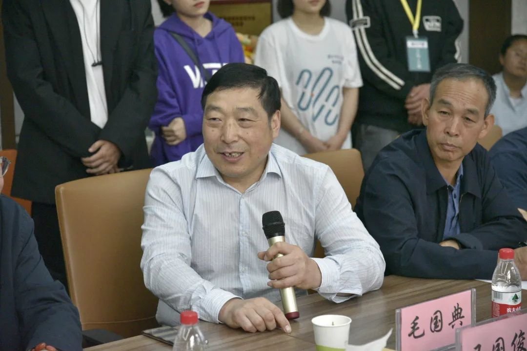 中国书协副主席、江西省书协主席 毛国典 讲话