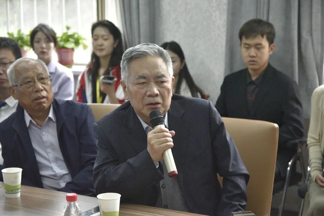 西北师范大学简牍研究院学术委员会主任 张德芳 讲话