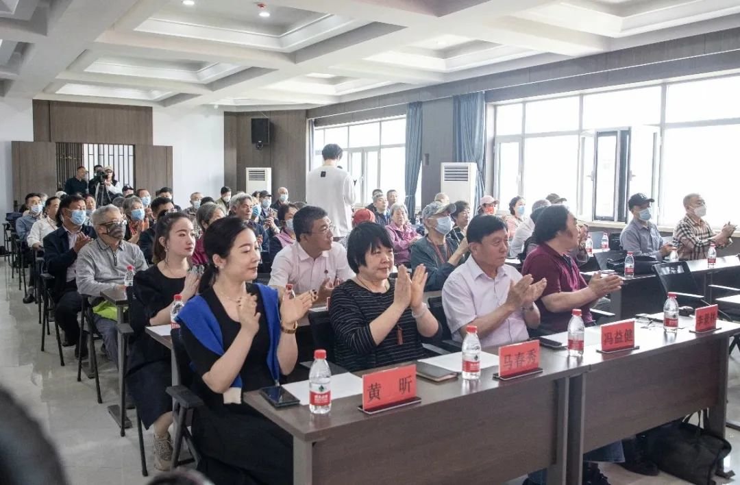 秦皇岛市军休老年大学举行开学典礼