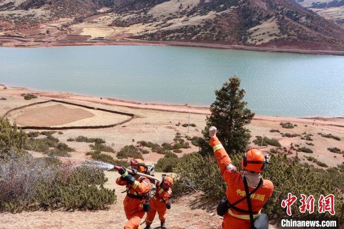 西藏昌都左贡森林消防完成驻防芒康县任务