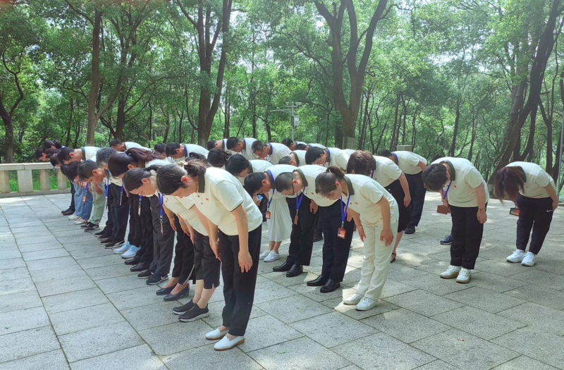 江西省委党校第9期省直处干班赴方志敏烈士纪念园开展现场教学