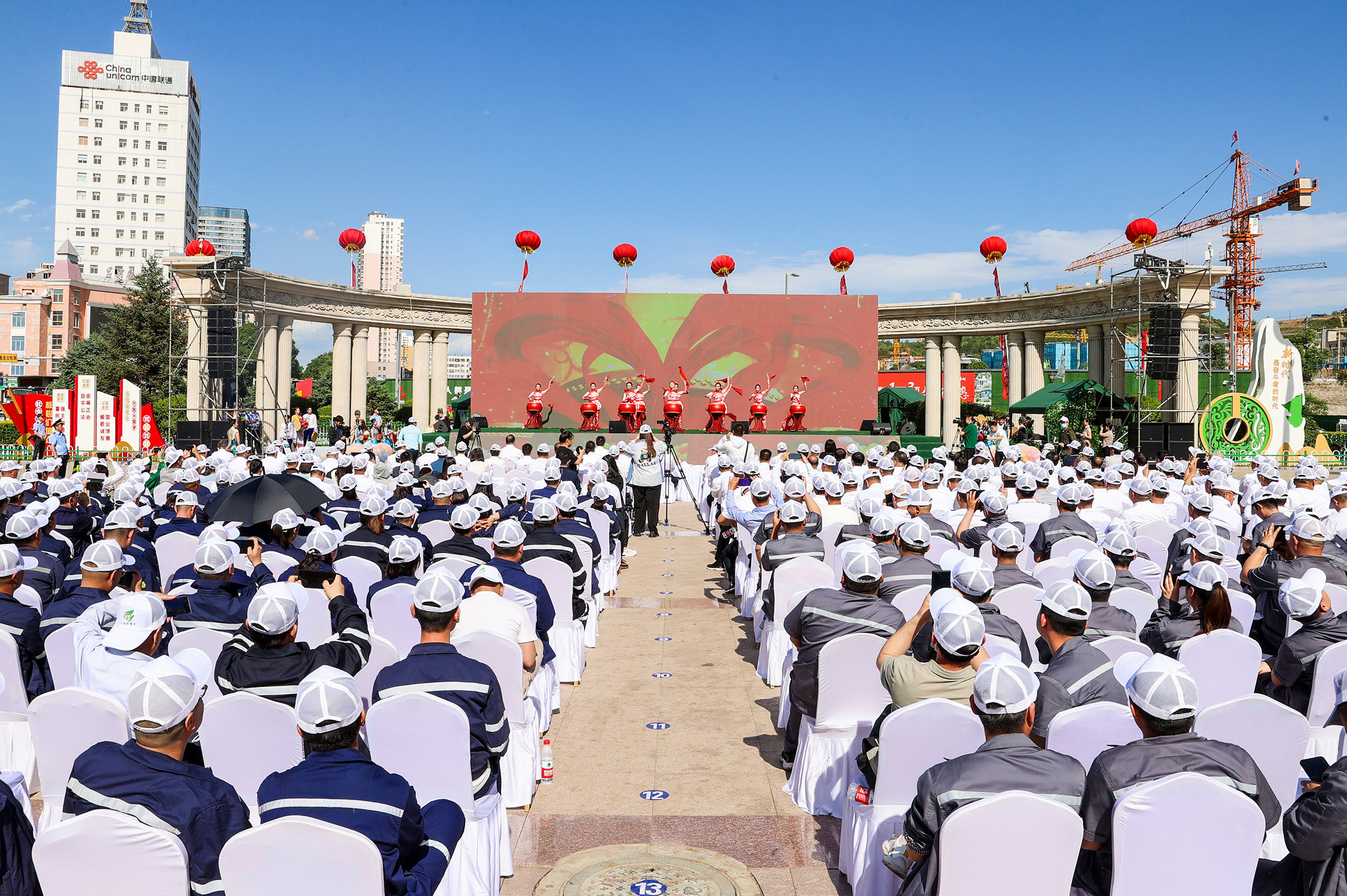 图为活动现场（薛志雄 摄）
