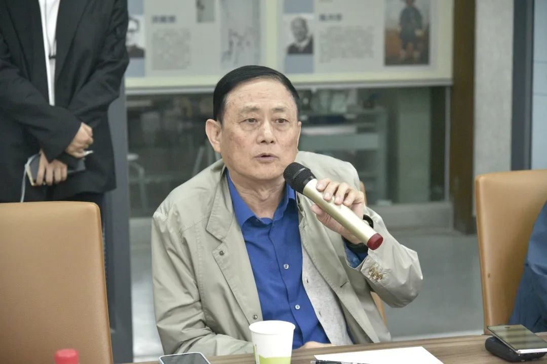 兰州大学原党委副书记、兰州大学书法研究所所长 李恒滨 讲话