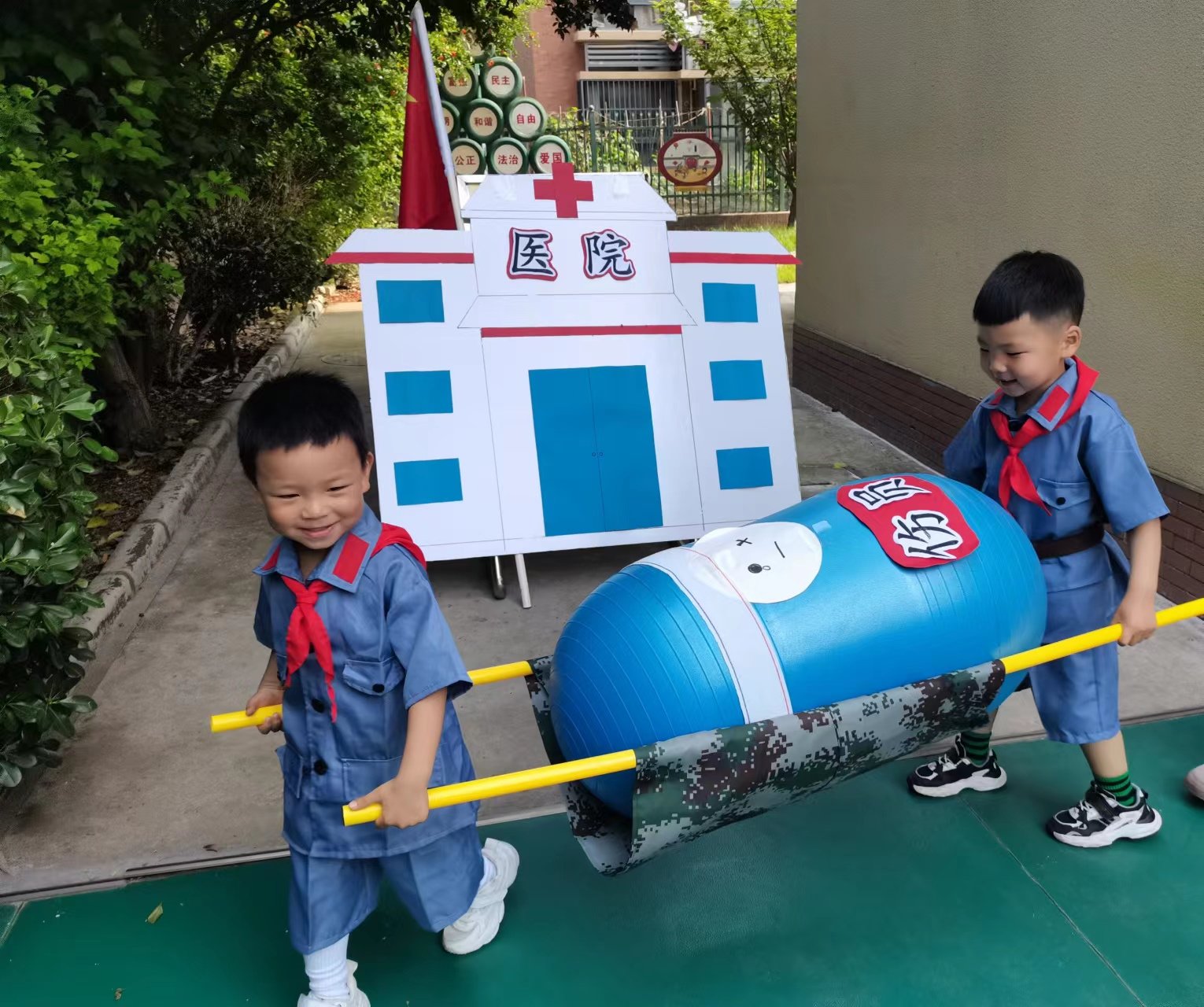 淮北杜集区实验幼儿园：“庆六一”红色闯关游戏 相伴幼儿健康成长