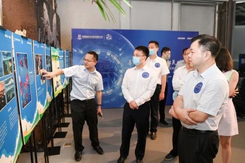 罕见五连发!CSR报告、ESG报告、摄影展、卡通形象……这场发布会满足了CSR人所有的想象