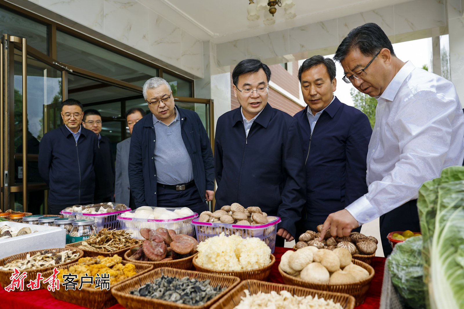 两天去了近20个地方 省委书记这趟调研为了哪些事