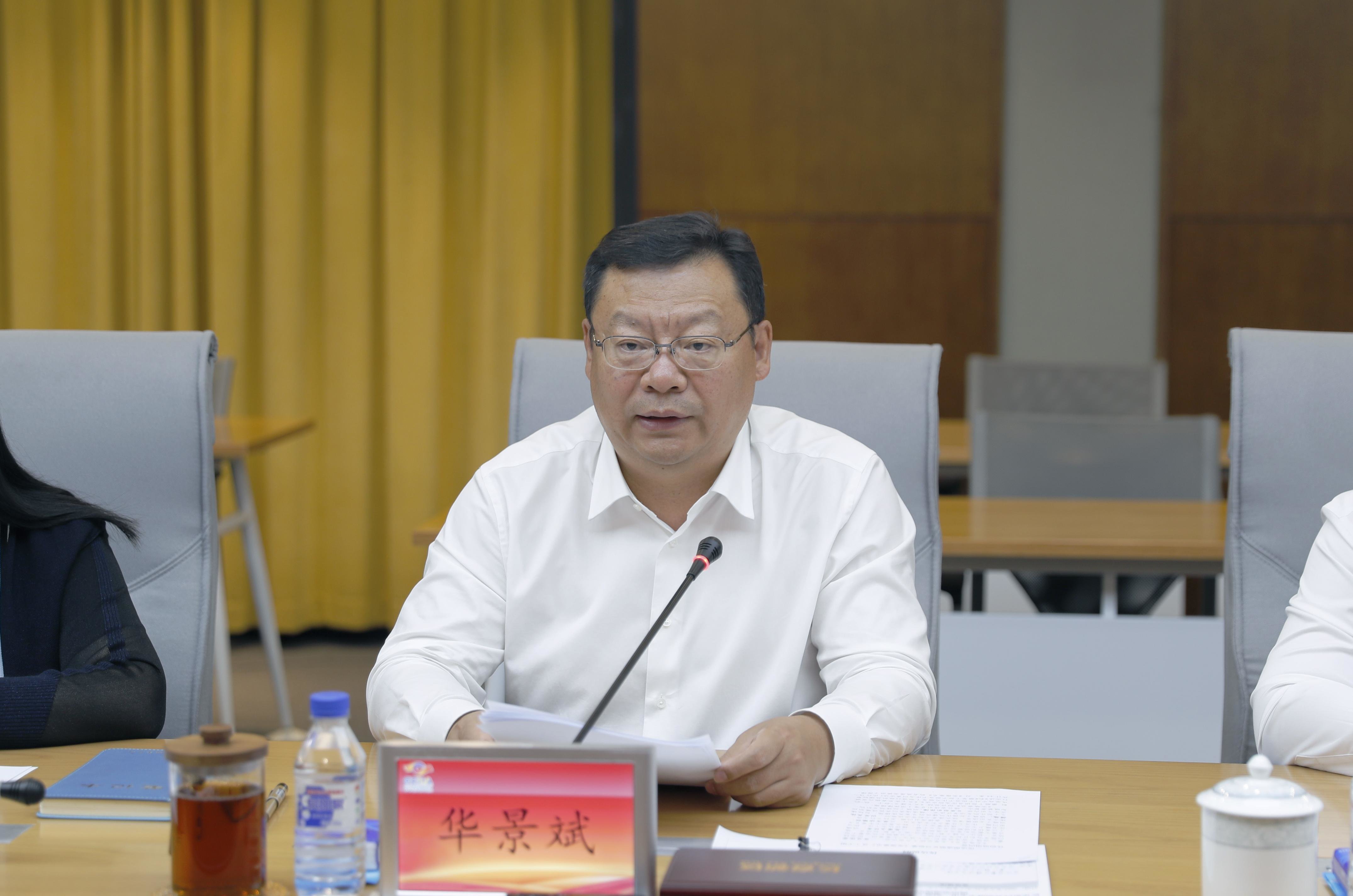 华景斌强调,围绕落实长春振兴突破攻坚战,长春新区快速落实,迅速行动