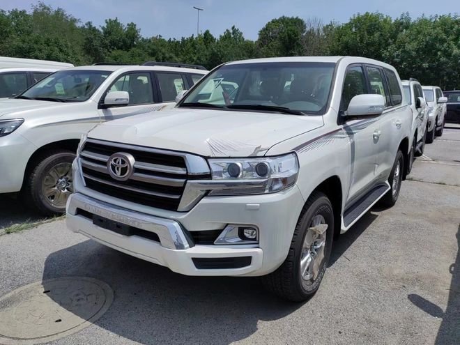 23款国六丰田酷路泽4000沙漠之王现车