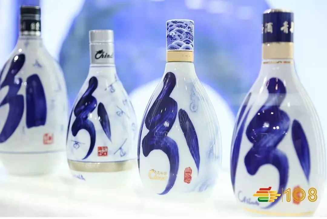 山西汾酒股东大会引发行业关注，向高而行的青花系列再成市场看点
