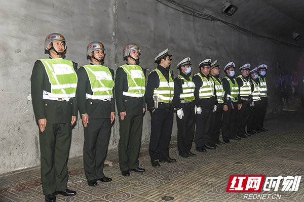 军警联合执法图片