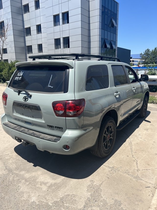 22款丰田坦途57v8trdpro西安提105起