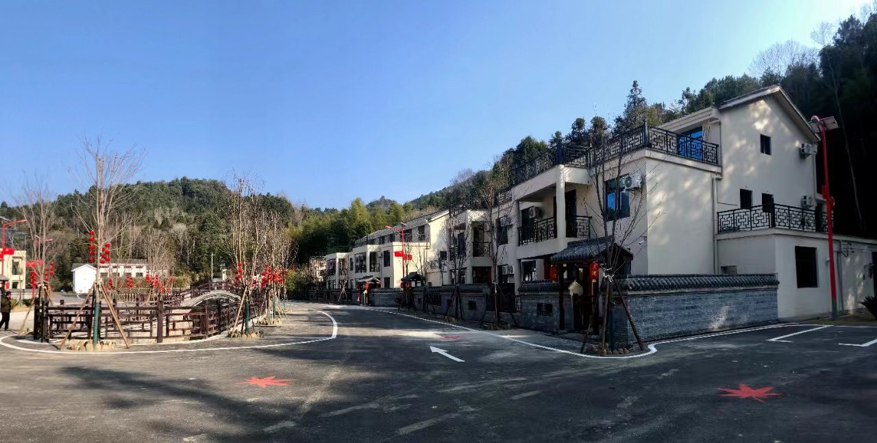 江西永新:“三湾人家”开启致富门