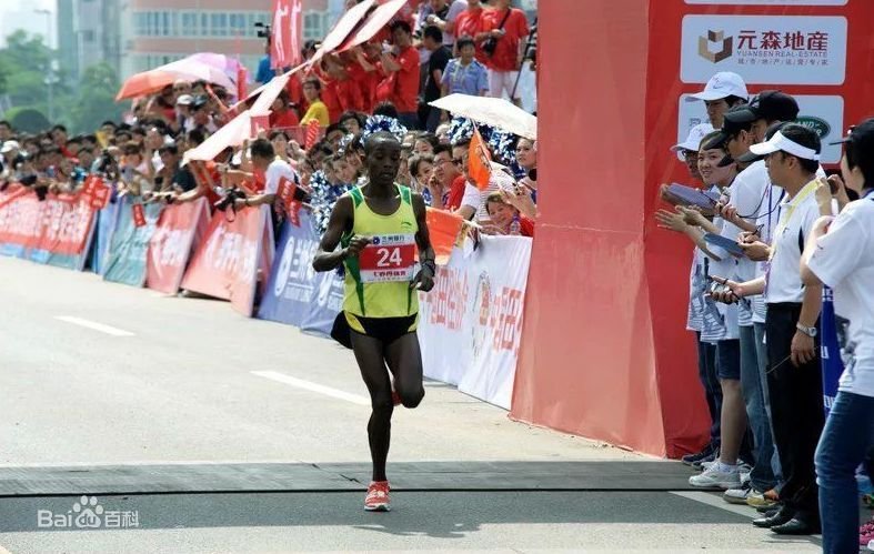 从2011到2023，兰马“拥抱”世界解锁奔跑新姿势