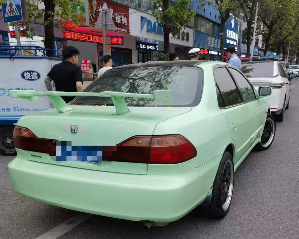 【护航高考，交警同行】为高考“静音”，东莞交警“双管齐下”！