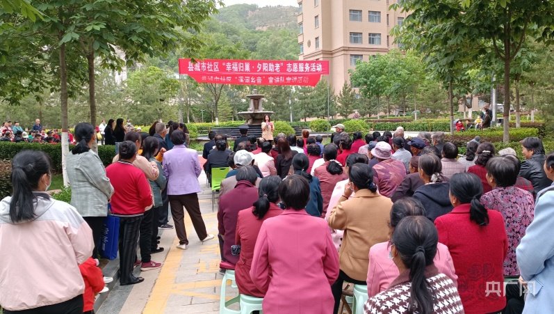 灵台县开展“幸福归巢 夕阳助老”志愿服务活动(央广网发 灵台县融媒体中心 供图)
