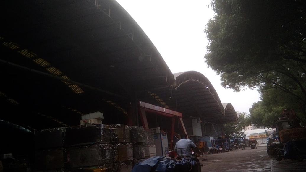 杭州拱墅区一废品收购站被指深夜噪音扰民，街道称已了解情况