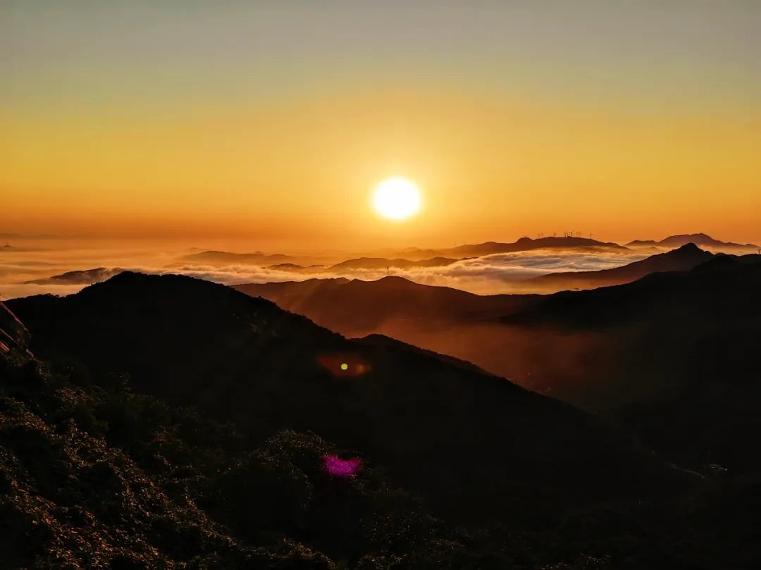 七峰山致青春：奔赴山海，山顶相见