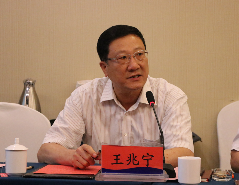 秦池酒业集团副总经理王兆宁