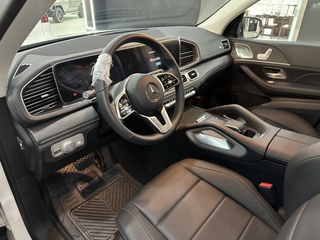 22款墨版奔驰gle45030t西安提车78起