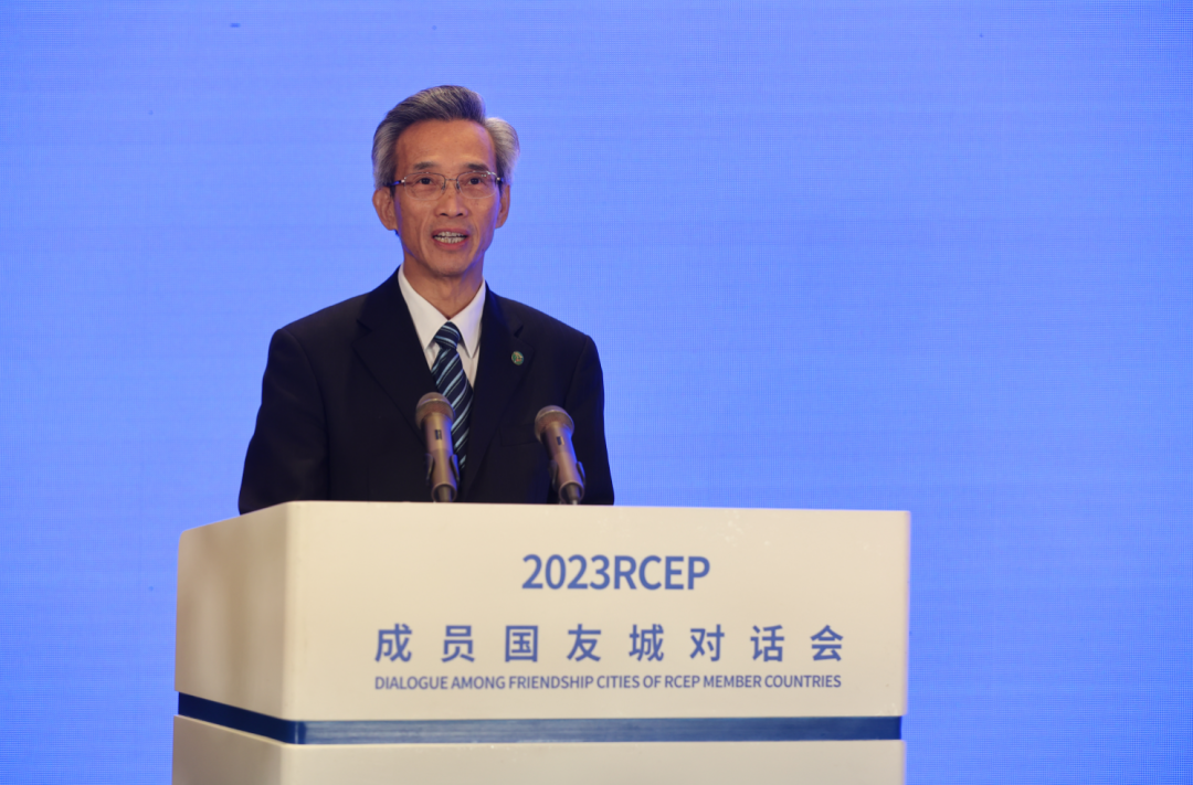 中国人民对外友好协会会长林松添致辞