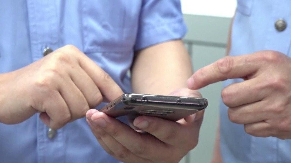 隔空点外卖帮忙找工作？甜蜜网恋竟是杀猪盘