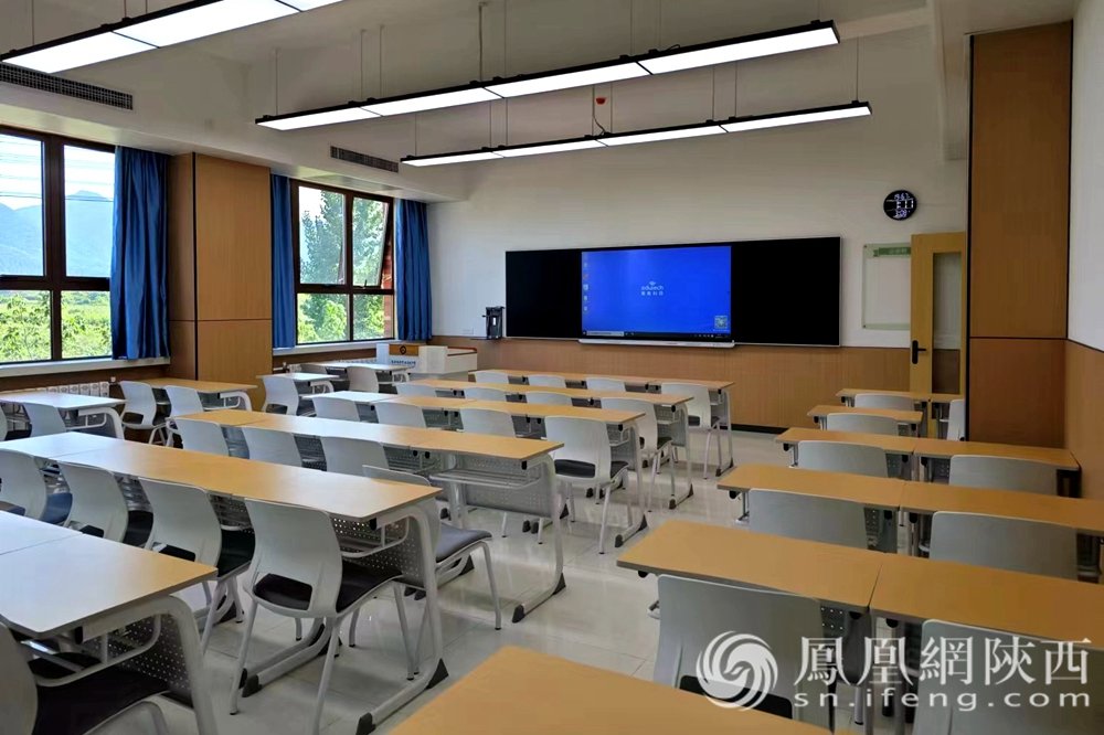 教室在教育教学工作方面,西安西京职业高级中学结合中等职业教育特点