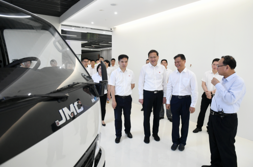 （同济大学）南昌智能新能源汽车研究院正式揭牌