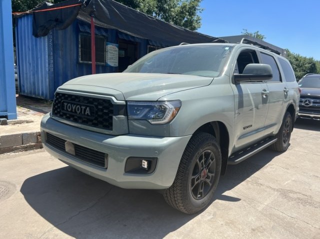 22款丰田坦途57v8trdpro西安提105起