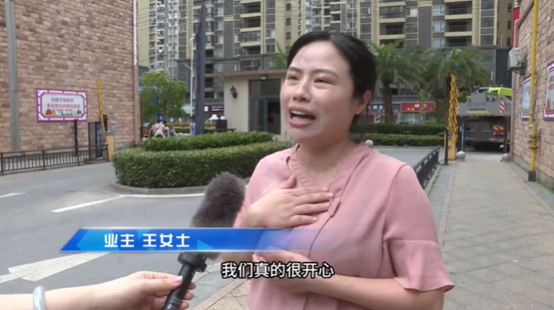 抚州诺贝尔国际小区出入口变电箱“堵路” 存在安全隐患