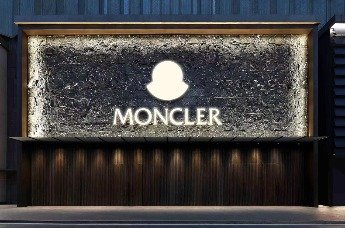 盟可睐MONCLER北京国贸商城旗舰店重装开幕_凤凰网