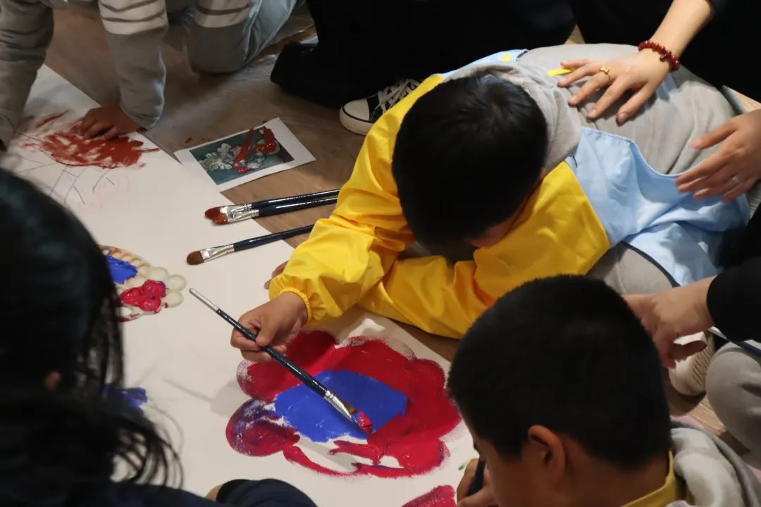 窥见独特的星芒 “卫星艺术计划”孤独症儿童艺术公益展6月开幕