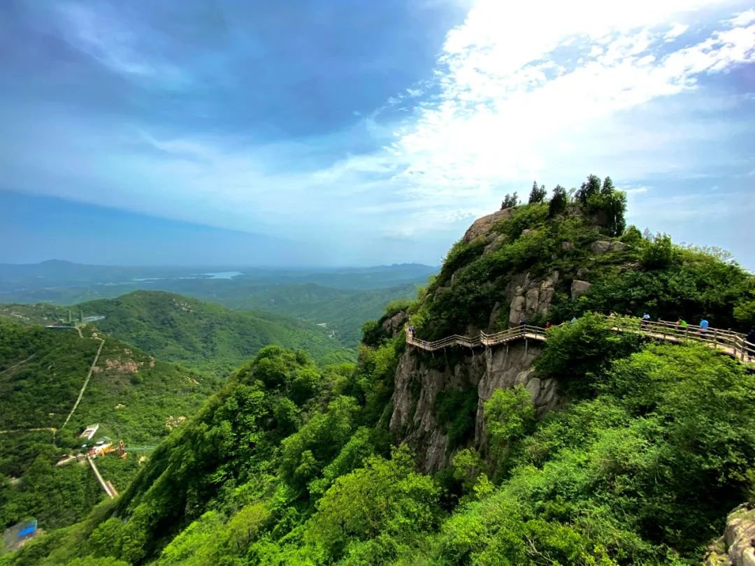 七峰山致青春：奔赴山海，山顶相见