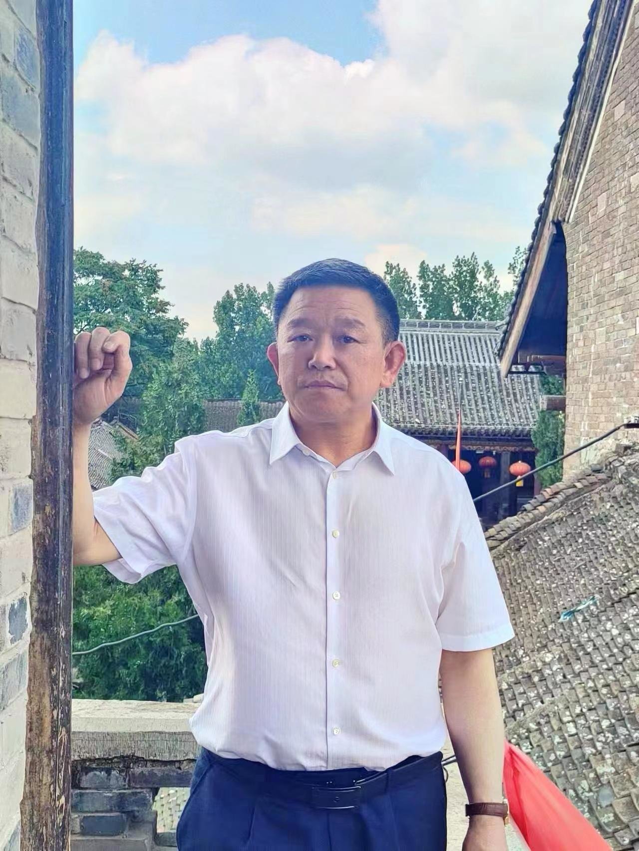 董新铎在汝州半扎寨