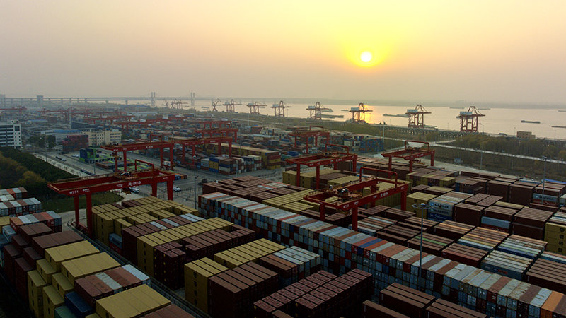 芜湖港堆场。芜湖市交通运输局供图