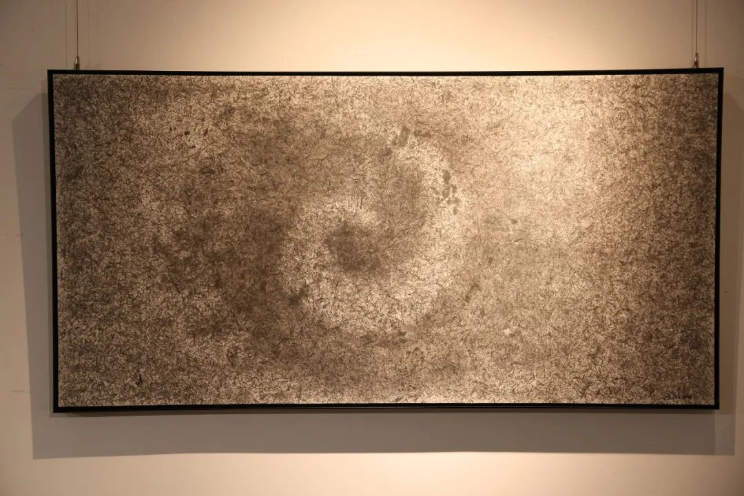 觅·境——李亮东艺术展在《中国美术报》艺术中心开展
