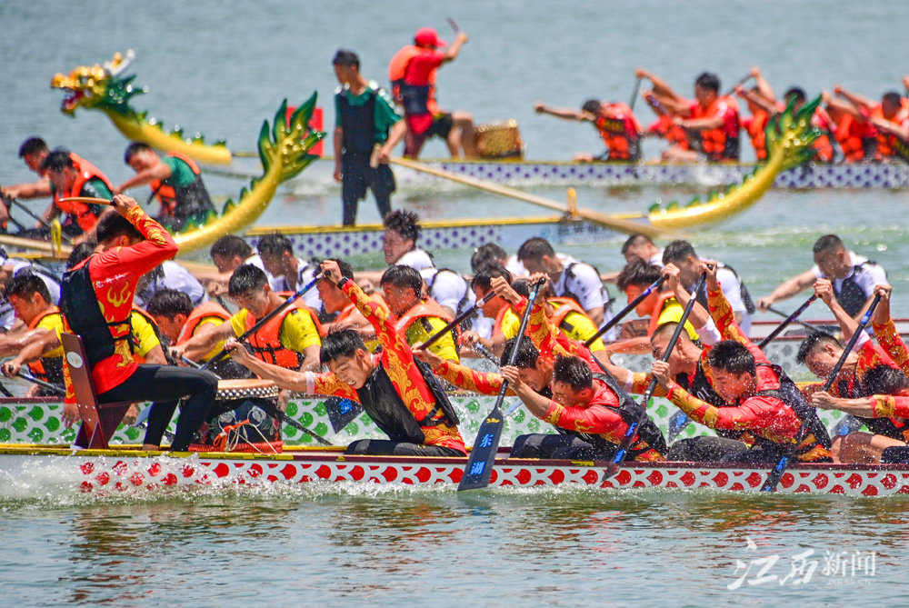 高清大图 | 南昌国际龙舟赛精彩瞬间