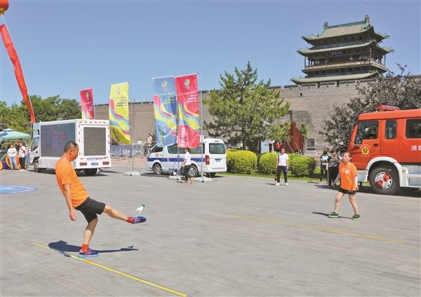 图为活动现场 。本报记者 张浩亮 摄
