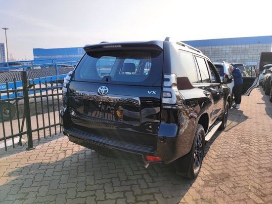 23款柴油丰田霸道2800vx黑曜版秒杀价