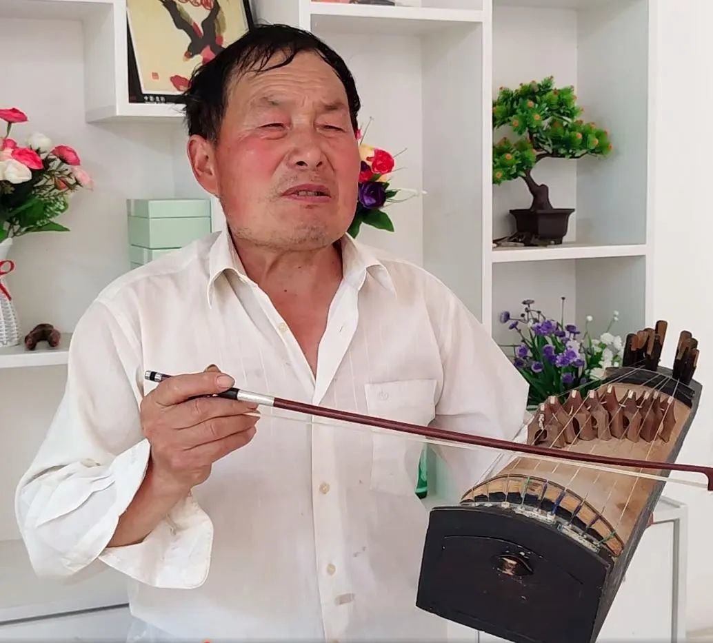 郭九洲轧琴独奏