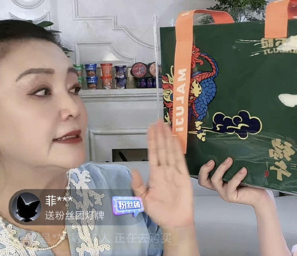 凤凰晚报|黄子佼的“世纪大爆料”，会让他损失多少钱？